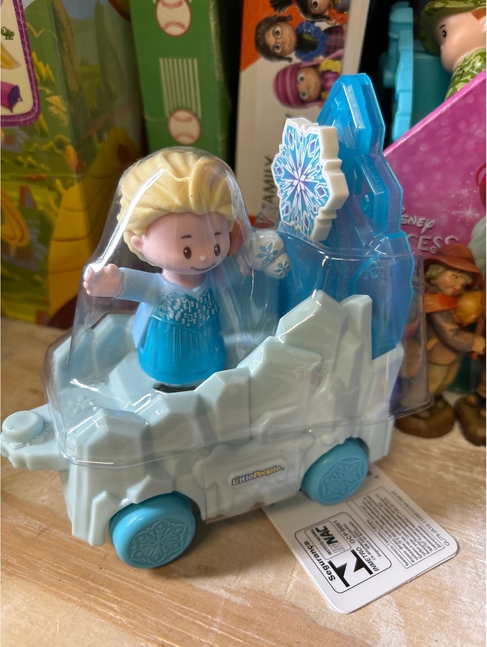 Little People princess parade Disney Frozen Elsa Ice Castle Vehicle Toy